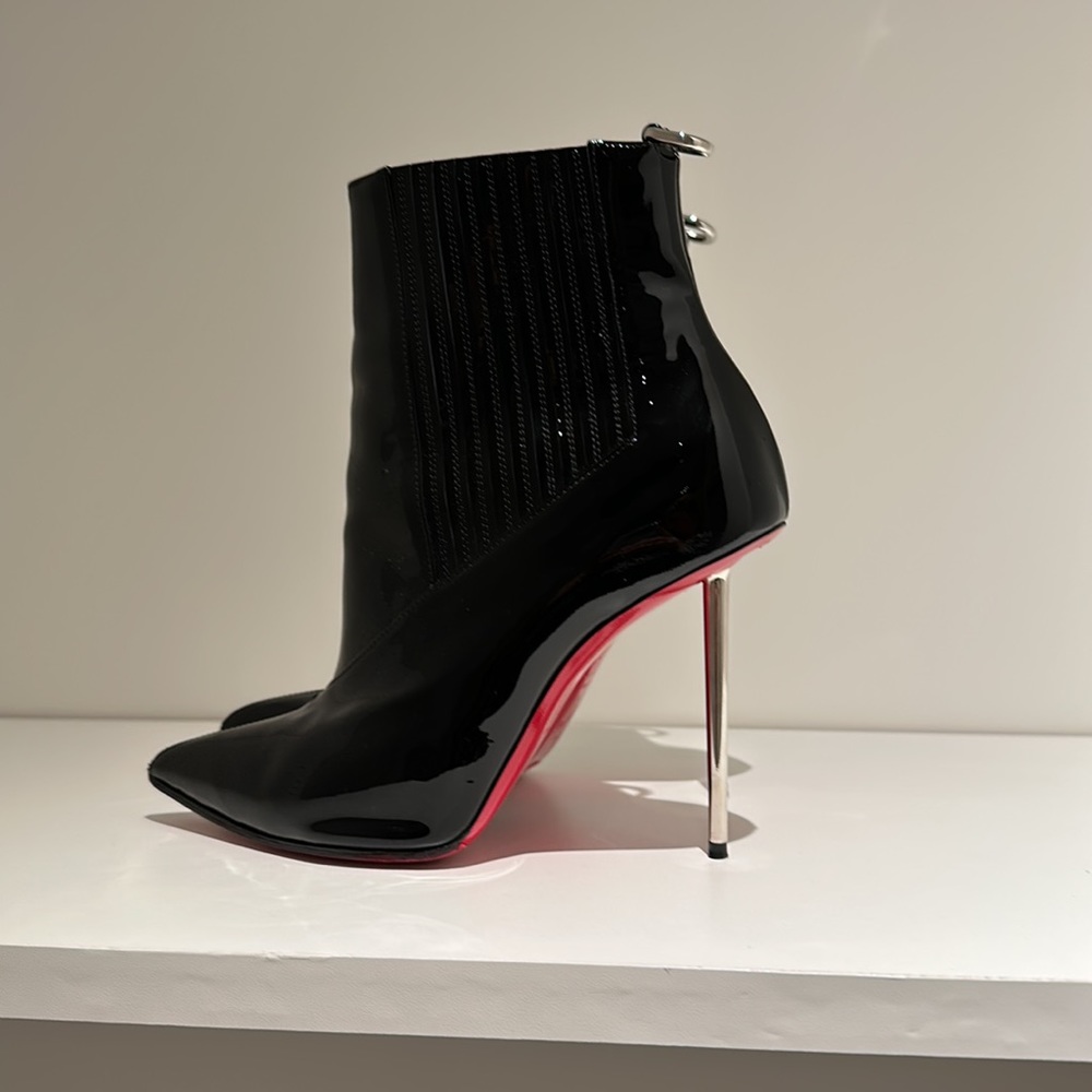 Louboutin boot